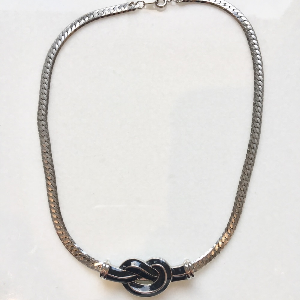 Vintage silver tone necklace